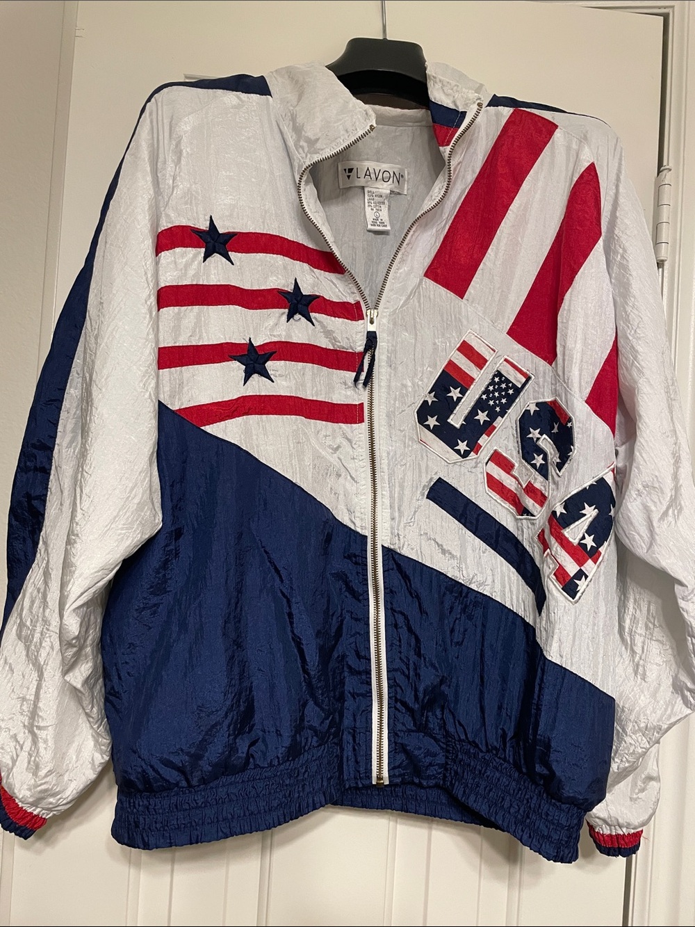 LAVONTeam USA - Windbreaker with American flag Sz L Lightweight